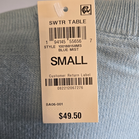 Light Blue Women's Crewneck Sweater - Picture 5 of 5